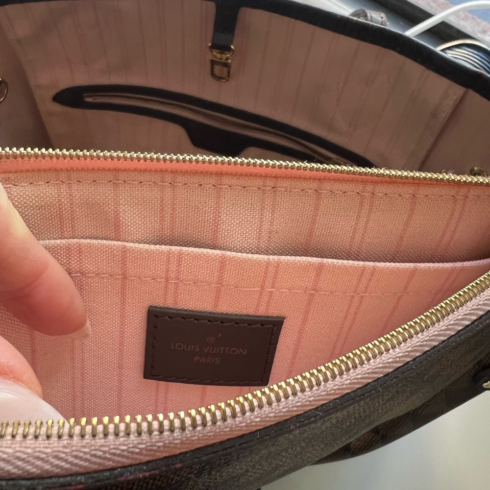 Authentic Louis Vuitton Neverfull PM - Rose Ballerine - Picture 7 of 14